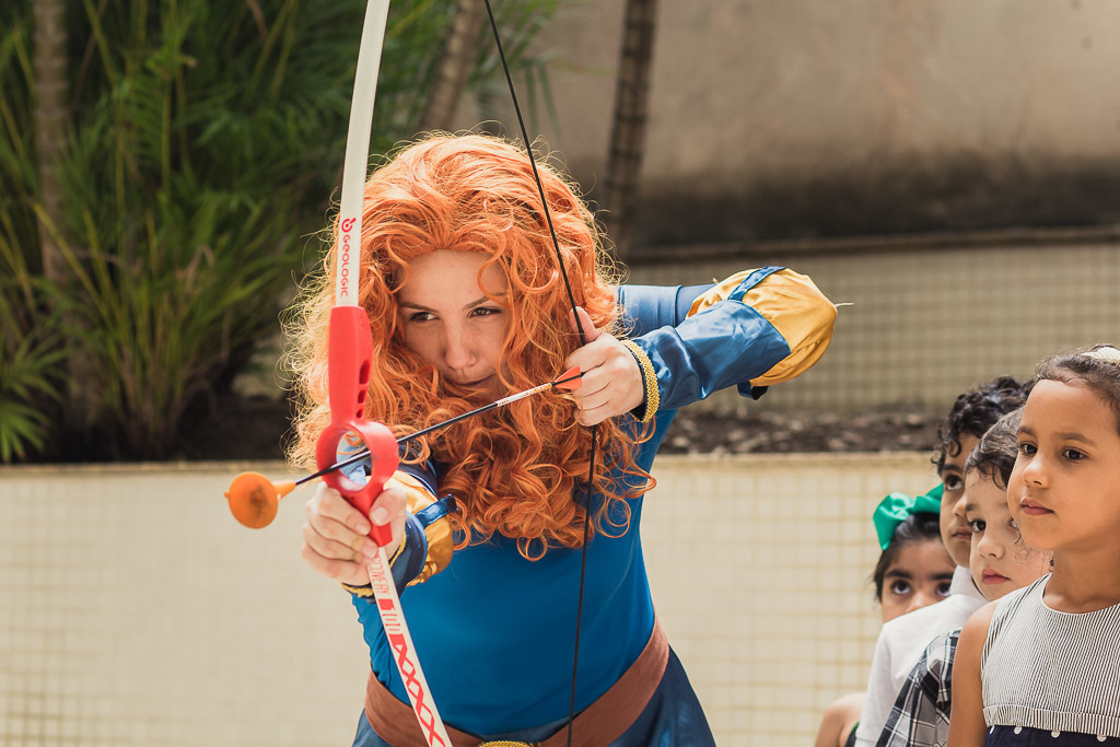 Batizado Davi - Niterói RJ  / princesa valente arco e flecha