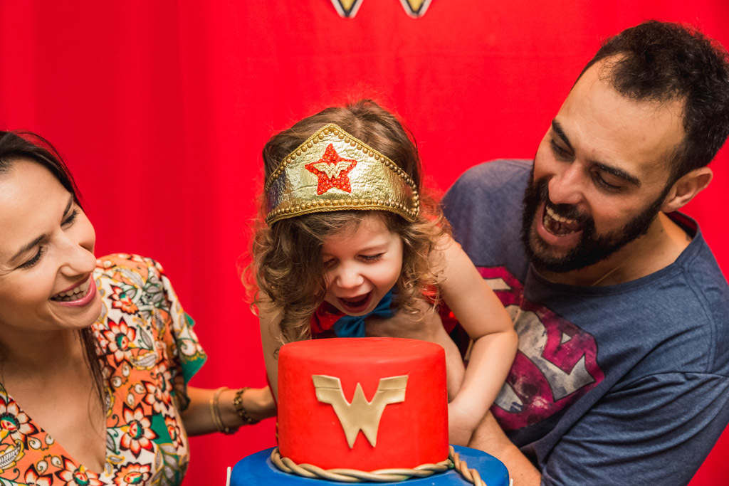 Aniversário infantil - Maitê 3 anos - Tema Mulher maravilha - Niterói/RJ