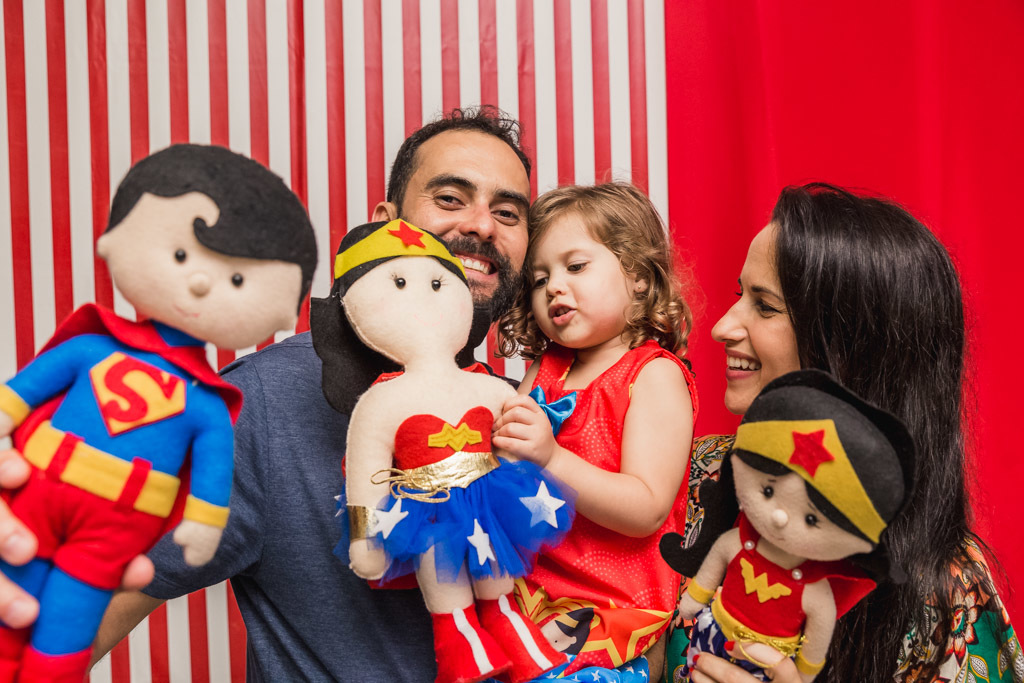 Aniversário infantil - Maitê 3 anos - Tema Mulher maravilha - Niterói/RJ
