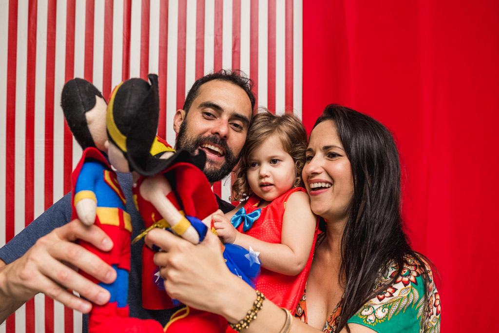 Aniversário infantil - Maitê 3 anos - Tema Mulher maravilha - Niterói/RJ