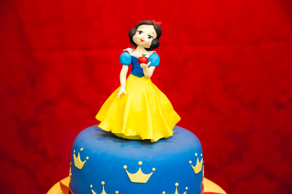 Catarina 1 anos  - Aniversário infantil Branca de neve - decoração festa infantil - Niterói