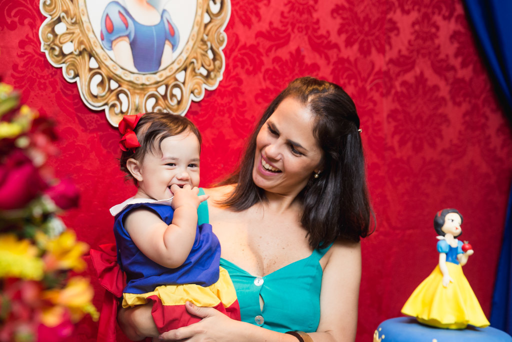 Catarina 1 anos  - Aniversário infantil Branca de neve - foto de criança - Niterói