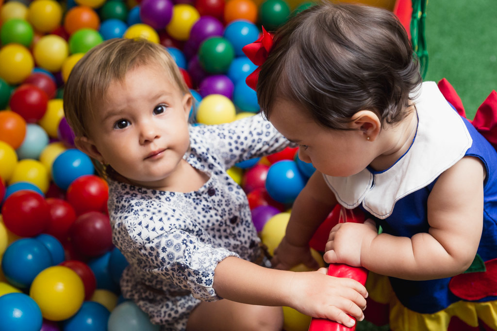 Catarina 1 anos  - Aniversário infantil Branca de neve - foto de criança - Niterói