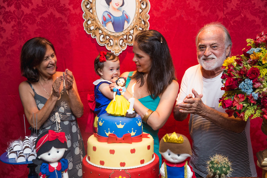 Catarina 1 anos  - Aniversário infantil Branca de neve - foto de criança - Niterói