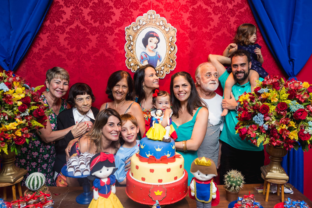 Catarina 1 anos  - Aniversário infantil Branca de neve - foto de criança - Niterói