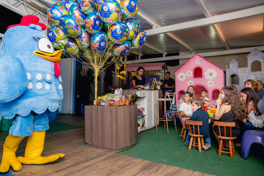 Aniversário 1 aninho do Gui - Tema galinha Pintadinha - Niterói / RJ - Folia Kids - Lia freitas