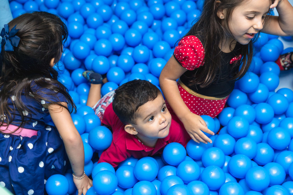 Aniversário Guga 2 anos - Tema Mickey Mouse - Tik Tak Casa de Festas - Botafogo - RJ
