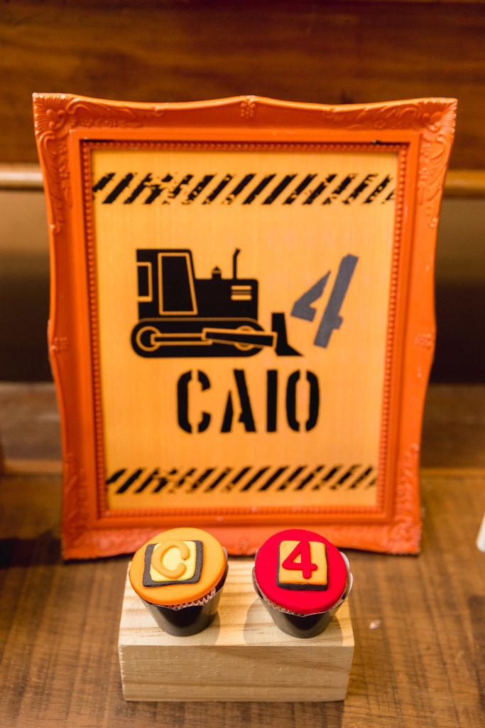 Aniversario 4 anos - Caio - Tema obras - casa de festas niteroi - Quintal de Contos