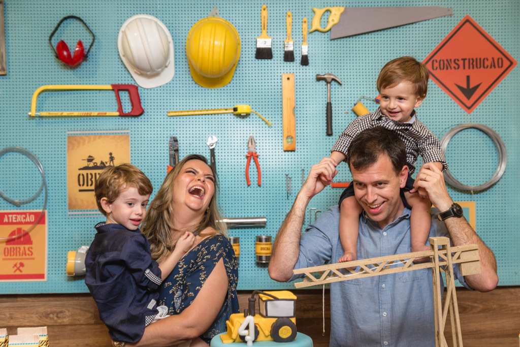 Aniversario 4 anos - Caio - Tema obras - casa de festas niteroi - Quintal de Contos