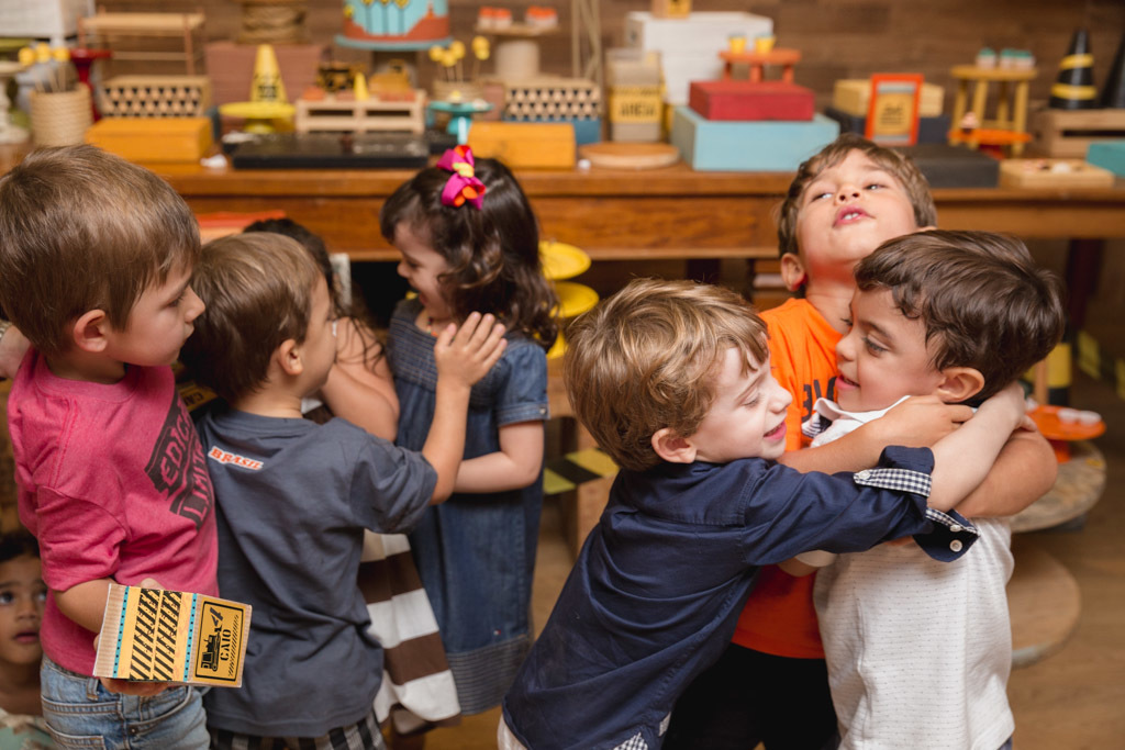 Aniversario 4 anos - Caio - Tema obras - casa de festas niteroi - Quintal de Contos