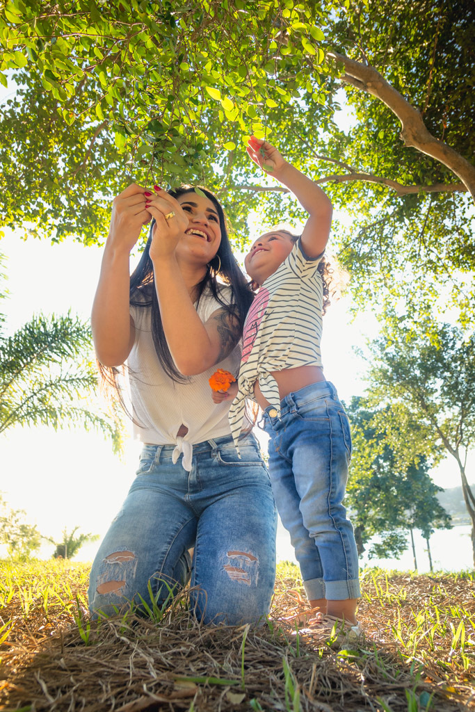 Ensaio de familia / Maria + Arthur = Valentina / ensaio em familia no campo / ensaio em familia niteroi / igrejinha de sao francisco 