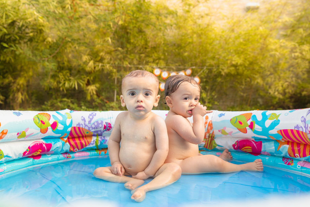 Gabriel e Pedro - ensaio de 1 ano - ensaio smash the fruit - ensaio fotografico de familia - Primos e Irmãos