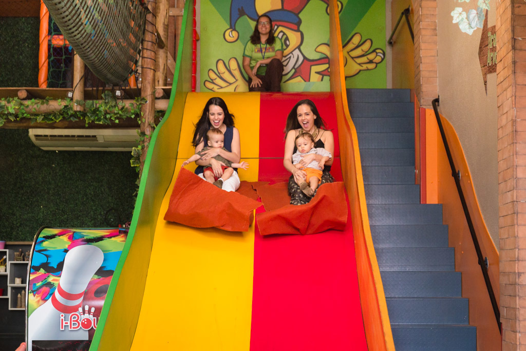 Aniversario infantil - Pedro e Gabriel 1 ano - Temas snoopy - Festa & Cia - Nitreói /RJ