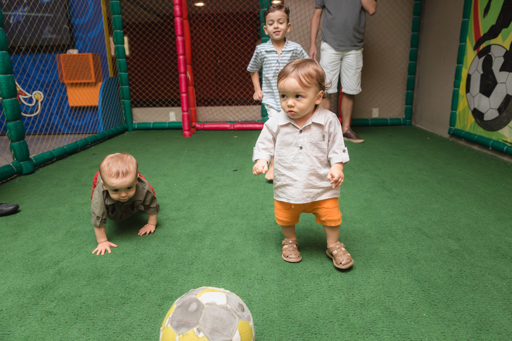 Aniversario infantil - Pedro e Gabriel 1 ano - Temas snoopy - Festa & Cia - Nitreói /RJ