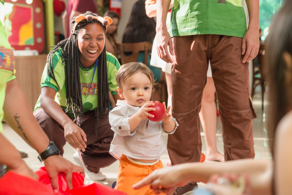 Aniversario infantil - Pedro e Gabriel 1 ano - Temas snoopy - Festa & Cia - Nitreói /RJ