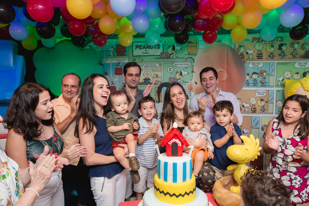 Aniversario infantil - Pedro e Gabriel 1 ano - Temas snoopy - Festa & Cia - Nitreói /RJ