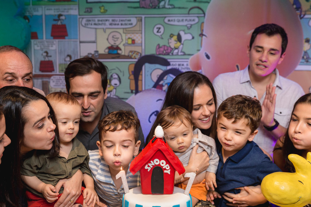 Aniversario infantil - Pedro e Gabriel 1 ano - Temas snoopy - Festa & Cia - Nitreói /RJ