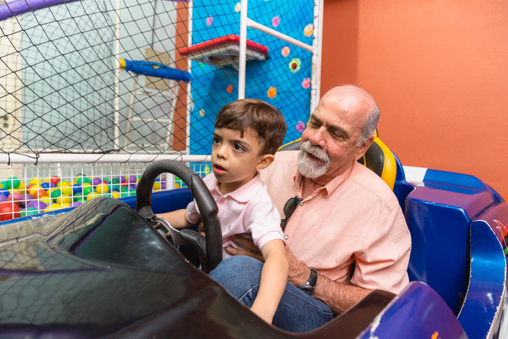 Miguel 4 anos - Aniversário infantil - Catavento Festas - Piratininga Niterói - Tema DPA - D.P.A