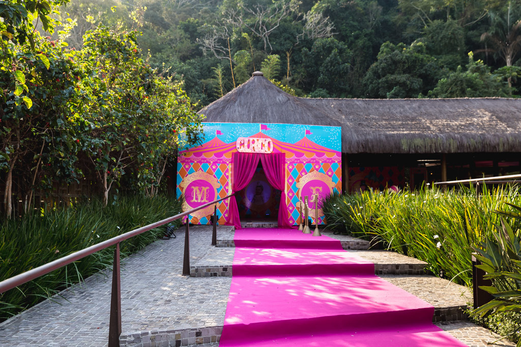 Aniversário infantil Maria Fernanda - 1 ano - Casa de Festas Lajedo - Vargem Pequena - Tema Circo Menina