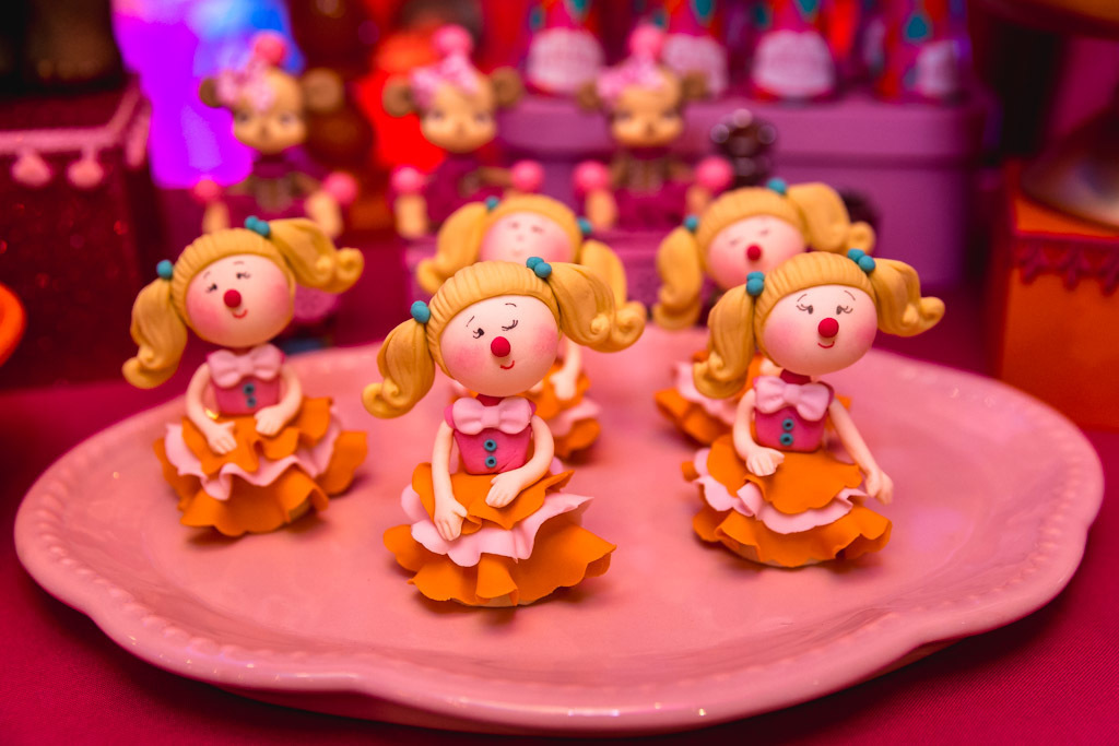 Aniversário infantil Maria Fernanda - 1 ano - Casa de Festas Lajedo - Vargem Pequena - Tema Circo Menina