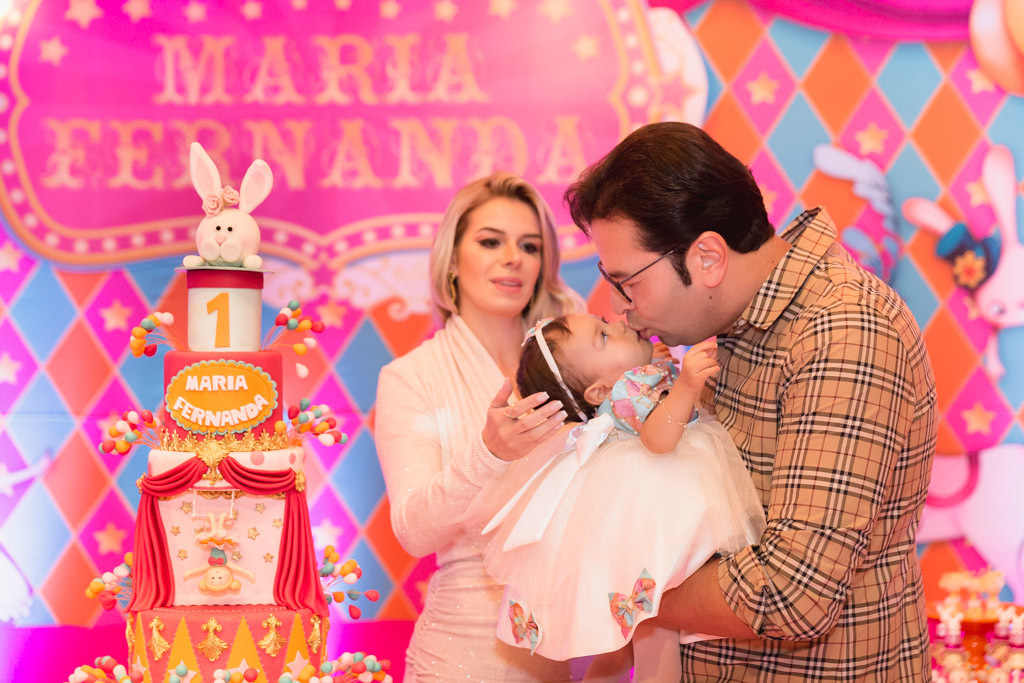 Aniversário infantil Maria Fernanda - 1 ano - Casa de Festas Lajedo - Vargem Pequena - Tema Circo Menina