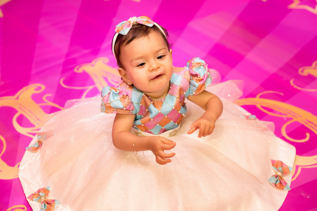 Aniversário infantil Maria Fernanda - 1 ano - Casa de Festas Lajedo - Vargem Pequena - Tema Circo Menina