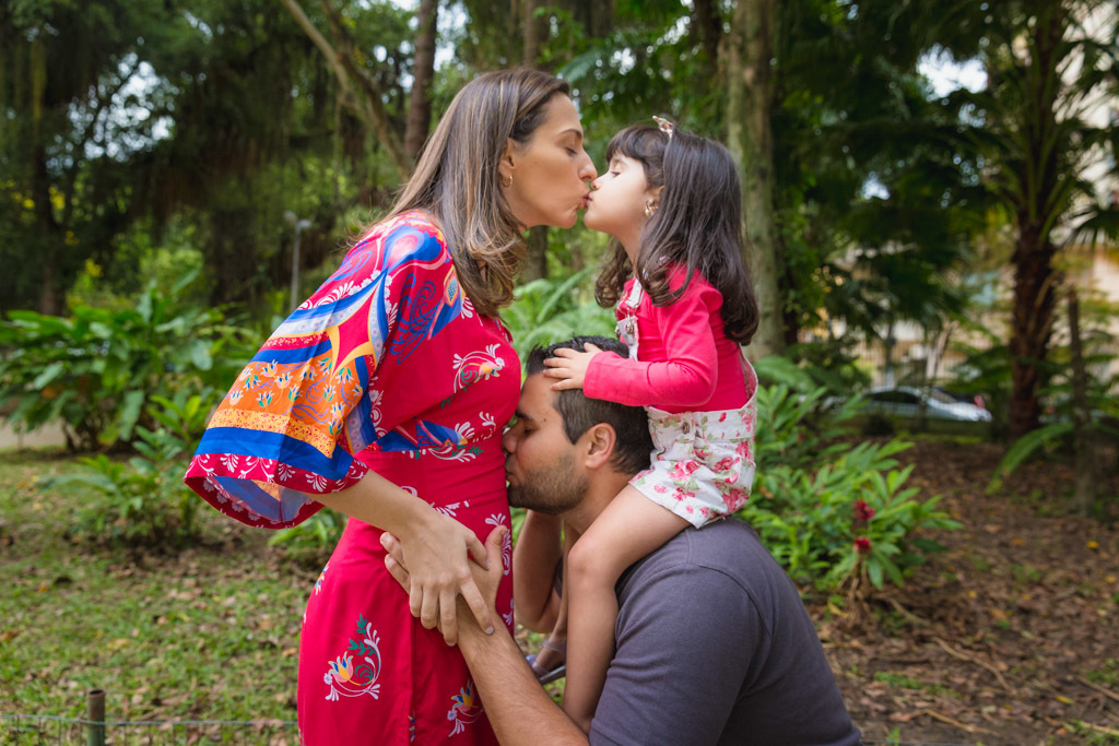 ensaio dia dos pais - pai e filha - diversão no parque - ensaio externo - amor de pai - praça jambeiro