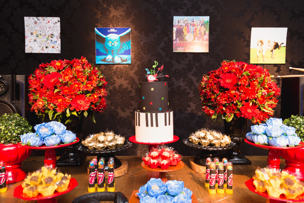 Paula & Gui & Gabriel - festa tema rock - aniversário de 40 anos - aniversário pais e filhos - Casa Fróes SF