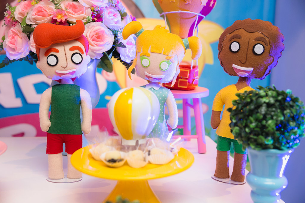 rafa 1 ano - tema mundo bita - Club da Alegria - aniversário de menina