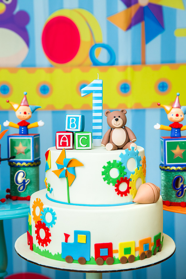 #gabriel #temafabricadebrinquedos #familia #festaemfamilia #irmaomaisnovo #cacula #filho #filhos #aniversariomenino #festamenino #parabens