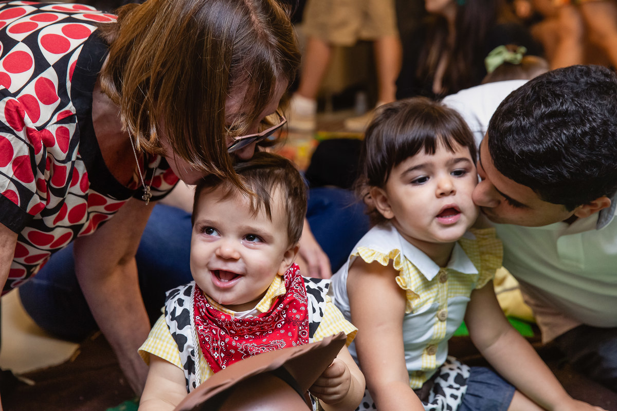 #chico1ano #chico #francisco1ano #francisco #chicão #toystory #tematoystory #cowboy #cowboykid #cowboywoody #woody #aniversariotoystory #aniversariodemenino #festademenino #festatoystory #familia #familiafeliz #comemoraçãoemfamília #aperto #apertomesmo 