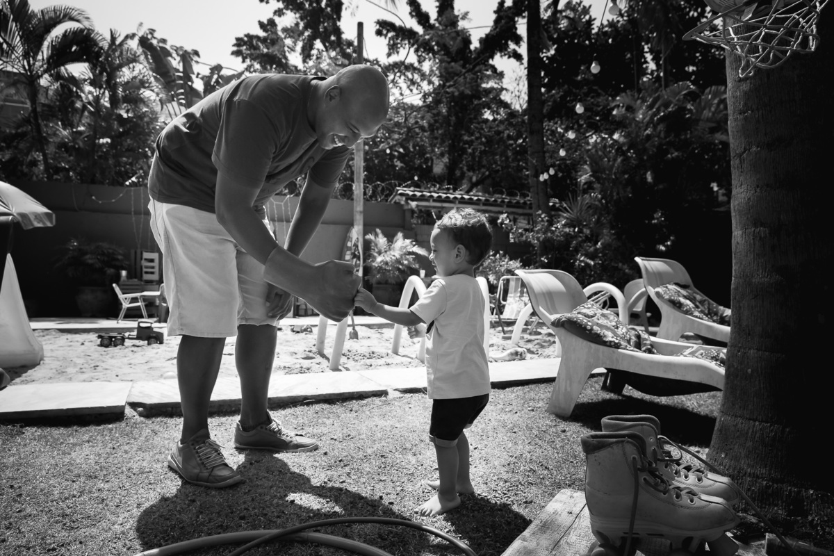 samuel 2 anos ; mao do hulk ; super heroi