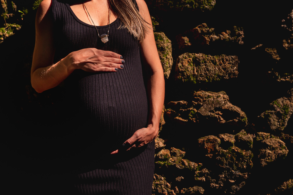 Stefanie e Diego à espera da Livia no parque da cidade em niteroi ensaio de gestante