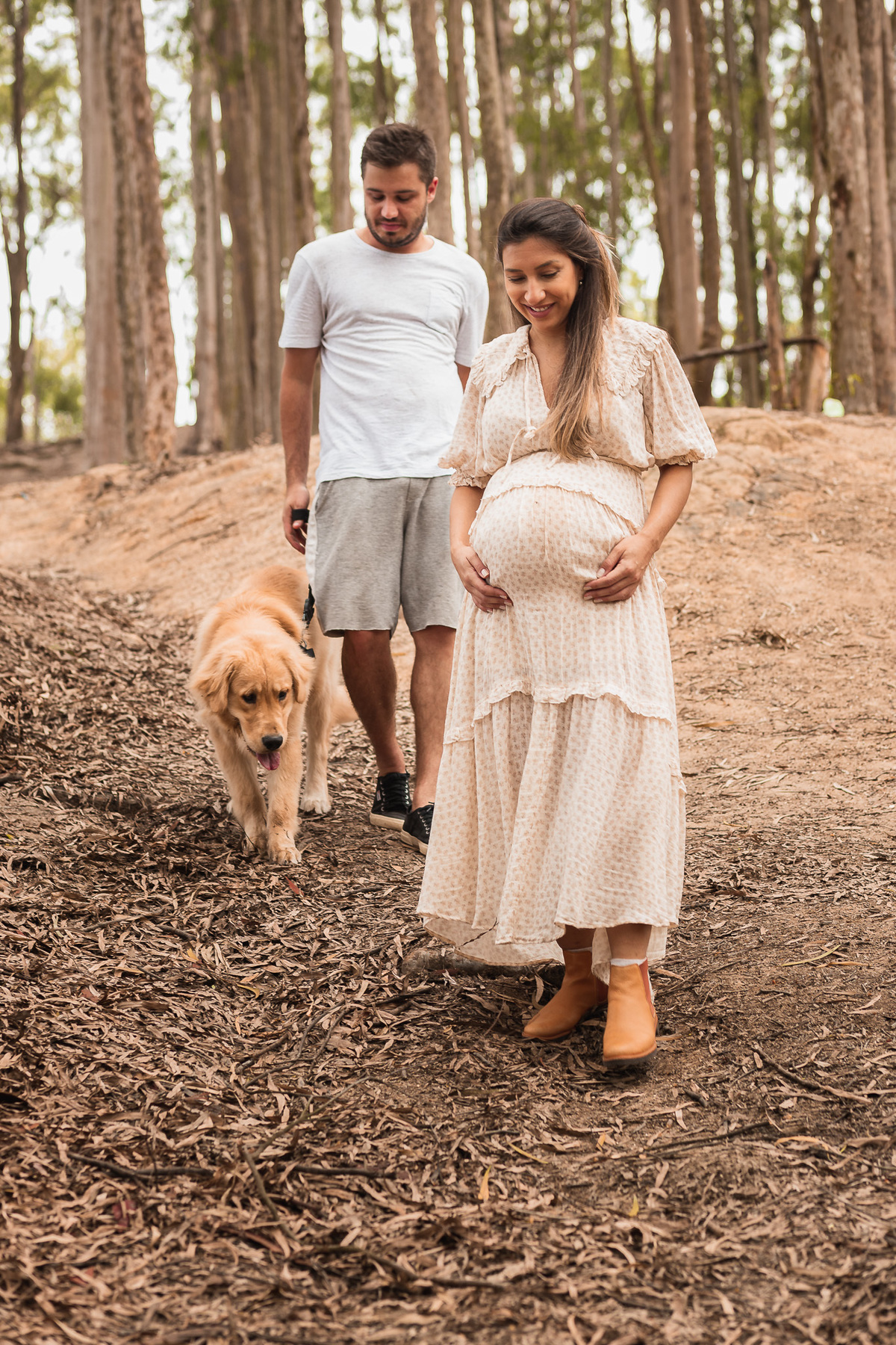 ensaio de gestante no parque da cidade em niteroi fotos com pet golden retriever