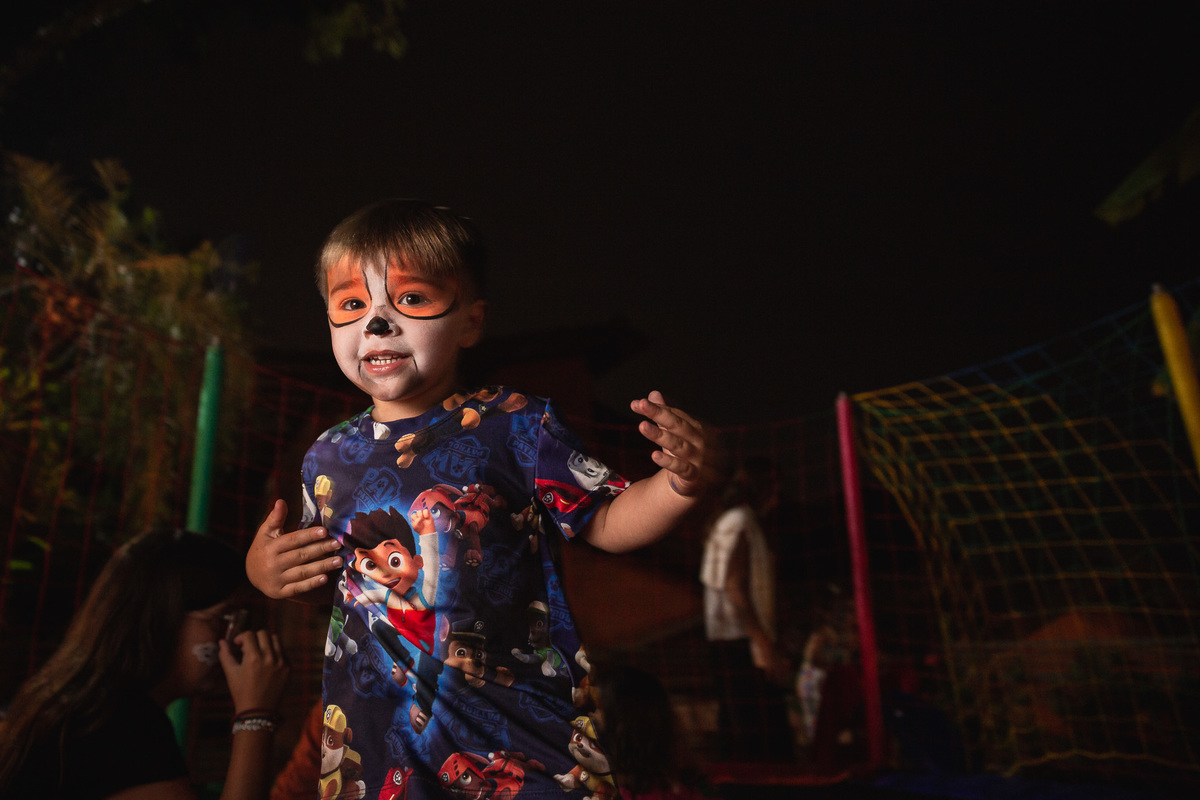 Lorenzo 3 anos patrulha canina pula pula aniversario menino diversao festa infantil fotos descontraidas 
