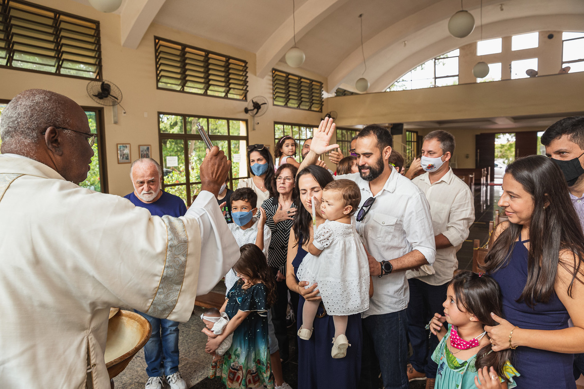 Batizado Elis  capela nossa senhora da penha piratininga cerimonia religiosa batismo niteroi rio de janeiro