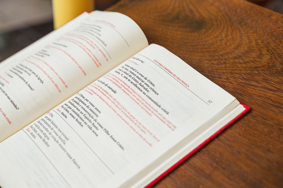 Batizado Elis  capela nossa senhora da penha piratininga cerimonia religiosa batismo niteroi rio de janeiro