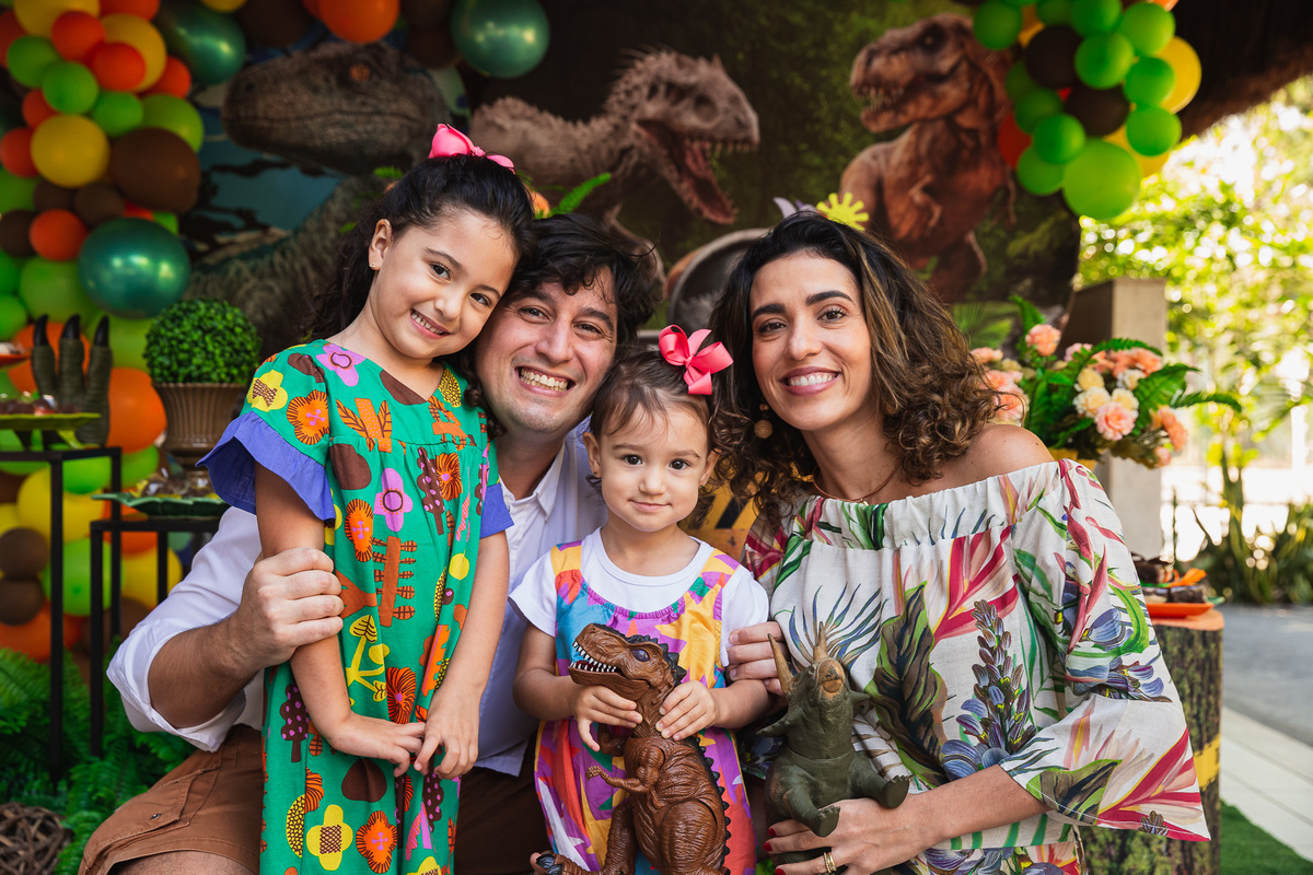 aniversario maria luiza malu festa jurassicpark 2 anos menina diversao piscina de bolinhas aniversario infantil rj festa infantil criança 