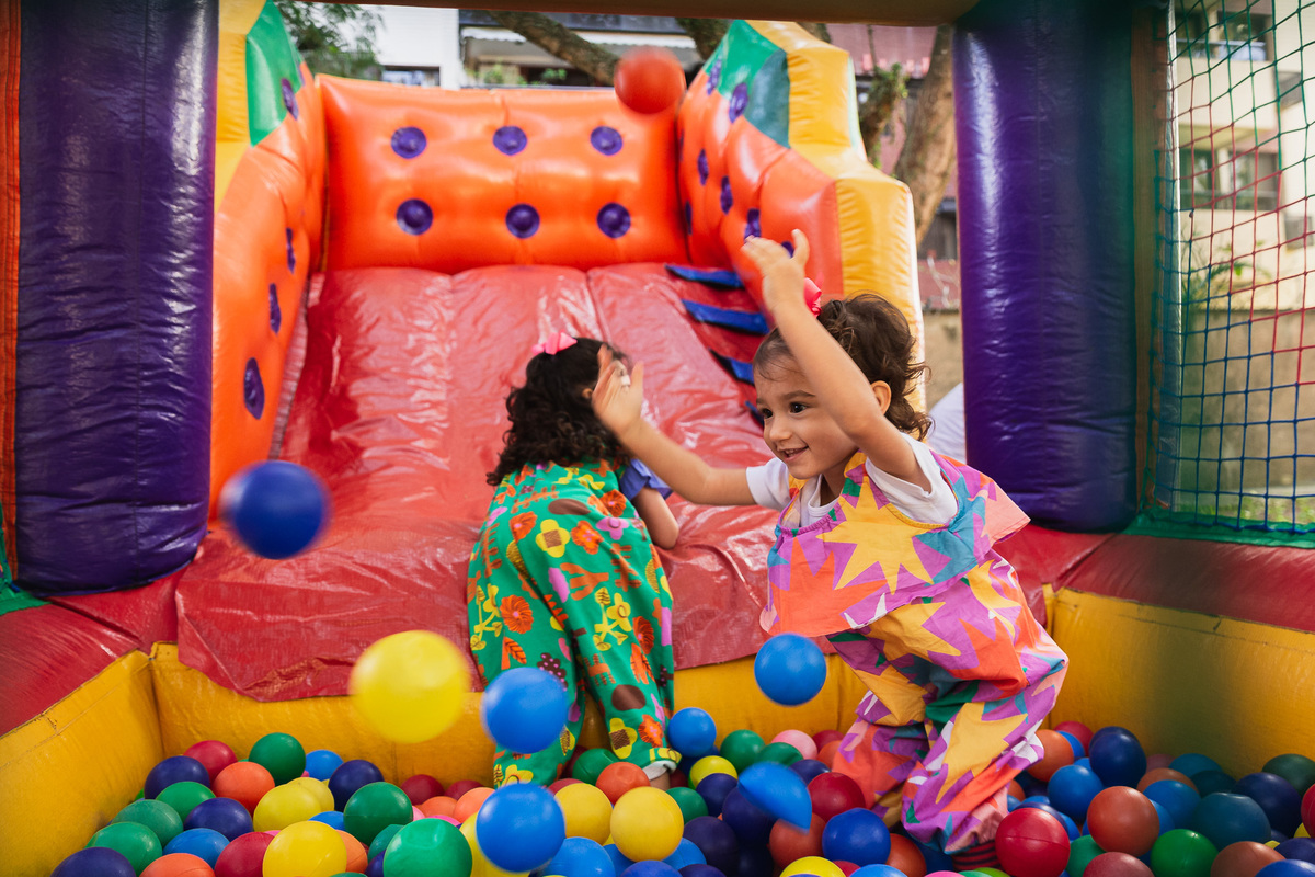 aniversario maria luiza malu festa jurassicpark 2 anos menina diversao piscina de bolinhas aniversario infantil rj festa infantil criança 