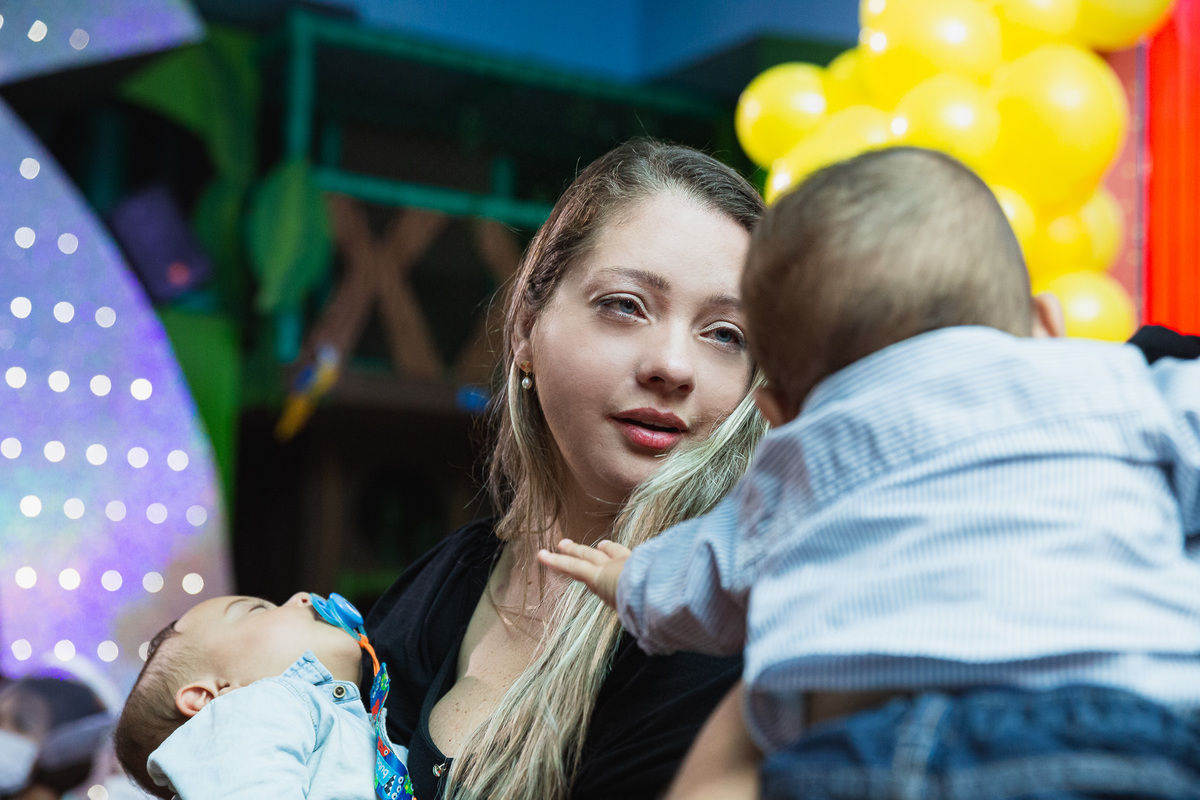 #rafaelemiguel
#aniversárioinfantil #aniversariogemeos #primeiroaninho #aniversariode1ano #aniversariorj #casaxrecreio #irmãos #irmaosgemeos #temabolofofos #aniversáriomenino #festalinda