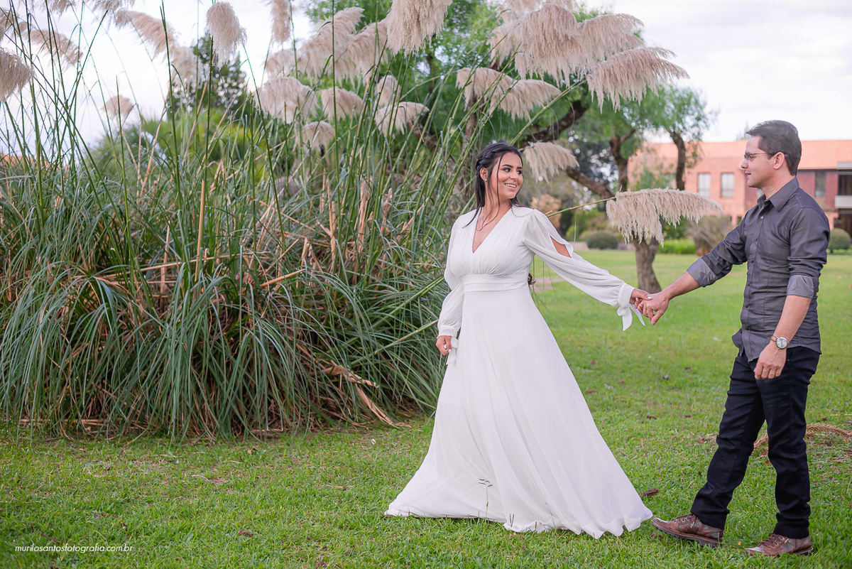 Michele e Osmario Murilo Santos Fotografia Castro Campos Gerais Paraná Ensaio Externo Ensaio Casal Noivos Casamento Pré wedding Pré casamento Prainha Castrolanda Noiva Noivo Casal