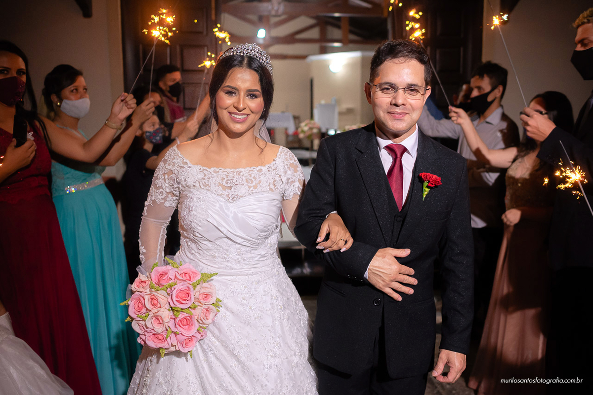 Michele e Osmario Murilo Santos Fotografia Castro Campos Gerais Paraná Ensaio Externo Ensaio Casal Noivos Casamento wedding Igreja Cerimonia Capela São José Sion Castrolanda Moinho Noiva Noivo Casal