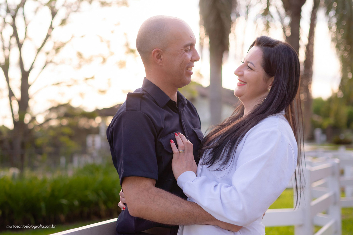 Carla e Thiago Murilo Santos Fotografia Castro Campos Gerais Paraná Ensaio Externo Ensaio Casal Noivos Casamento Pré wedding Pré Prainha Castrolanda Moinho Noiva Noivo Casal Ensaio Família