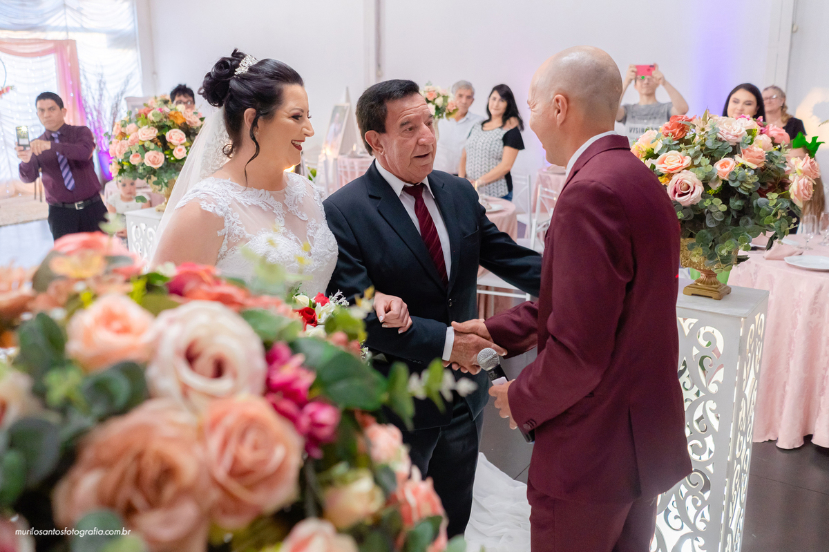 Carla e Thiago Murilo Santos Fotografia Ponta Grossa Campos Gerais Paraná Ensaio Externo Ensaio Casal Noivos Casamento wedding Cerimonia Noiva Noivo Casal Ensaio 