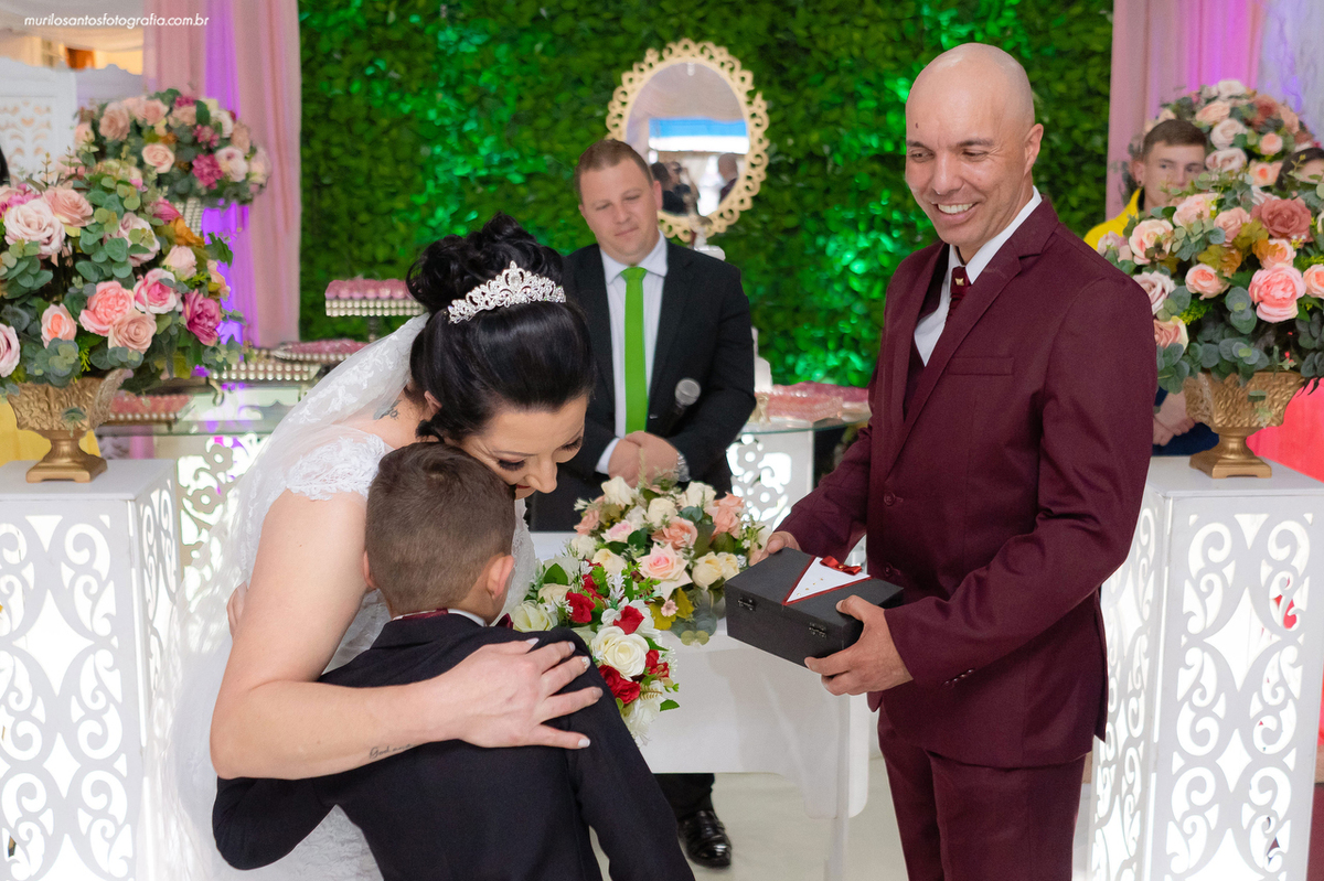 Carla e Thiago Murilo Santos Fotografia Ponta Grossa Campos Gerais Paraná Ensaio Externo Ensaio Casal Noivos Casamento wedding Cerimonia Noiva Noivo Casal Ensaio 