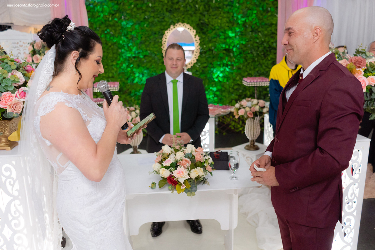Carla e Thiago Murilo Santos Fotografia Ponta Grossa Campos Gerais Paraná Ensaio Externo Ensaio Casal Noivos Casamento wedding Cerimonia Noiva Noivo Casal Ensaio 
