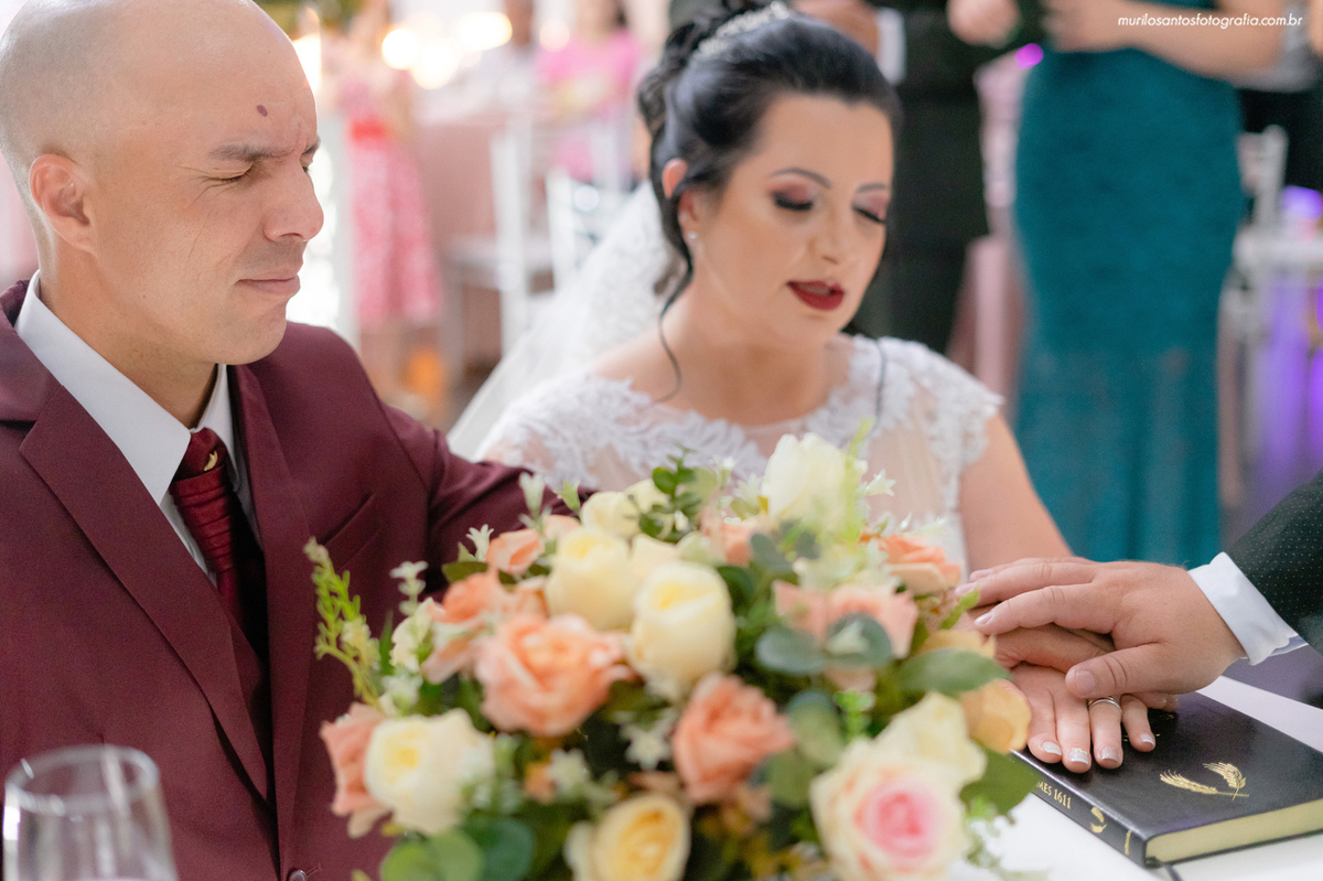 Carla e Thiago Murilo Santos Fotografia Ponta Grossa Campos Gerais Paraná Ensaio Externo Ensaio Casal Noivos Casamento wedding Cerimonia Noiva Noivo Casal Ensaio 