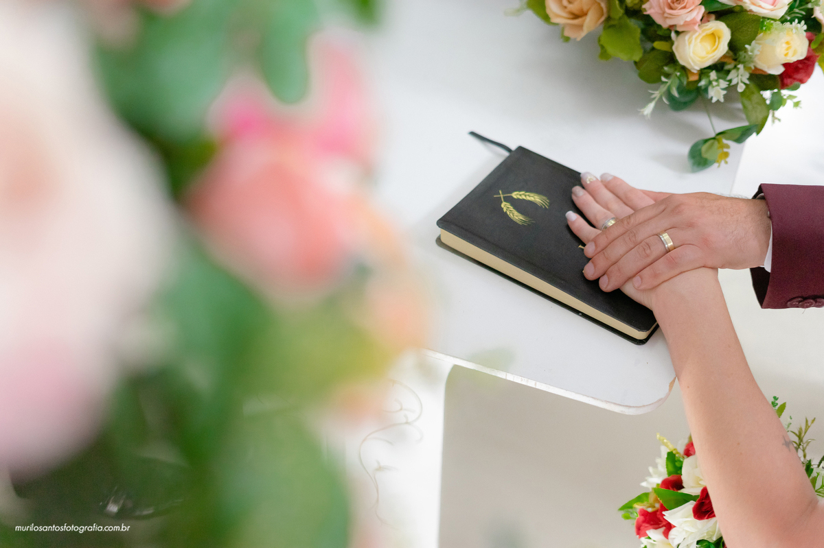Carla e Thiago Murilo Santos Fotografia Ponta Grossa Campos Gerais Paraná Ensaio Externo Ensaio Casal Noivos Casamento wedding Cerimonia Noiva Noivo Casal Ensaio 