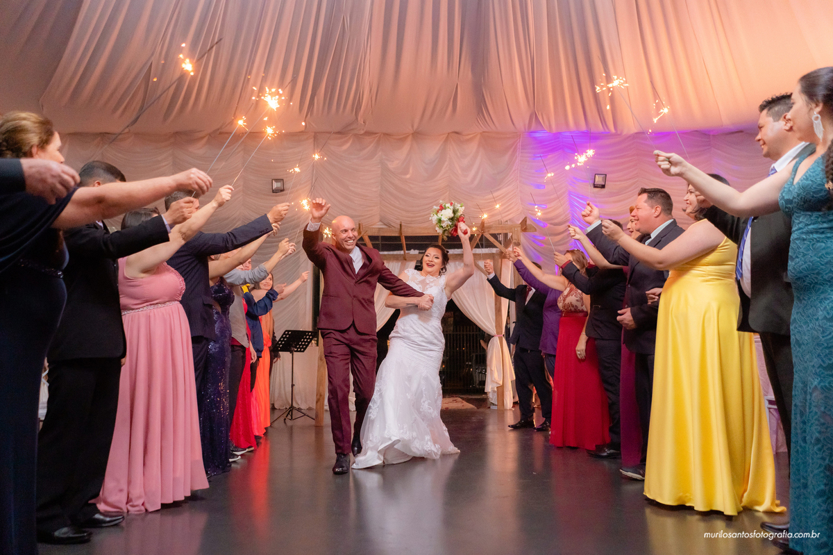 Carla e Thiago Murilo Santos Fotografia Ponta Grossa Campos Gerais Paraná Ensaio Externo Ensaio Casal Noivos Casamento wedding Cerimonia Noiva Noivo Casal Ensaio 