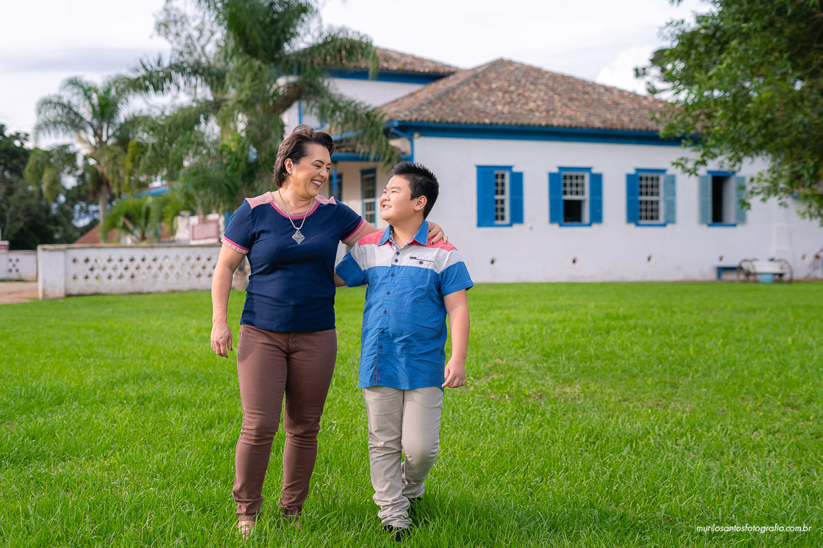 Marcia Marcia e Eduardo Murilo Santos Fotografia Ensaio Externo Ensaio Pessoal Ensaio ao Ar Livre Ensaio Mãe e Filho Mãe Filho Fazenda Capão Alto Castro Paraná